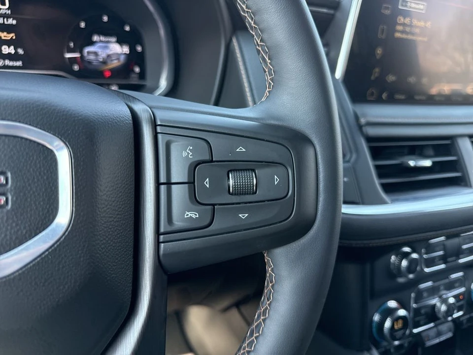 2024 GMC Yukon 5th Gen - Image 19 of 21