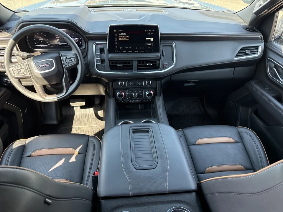 2024 GMC Yukon 5th Gen - Image 16 of 21