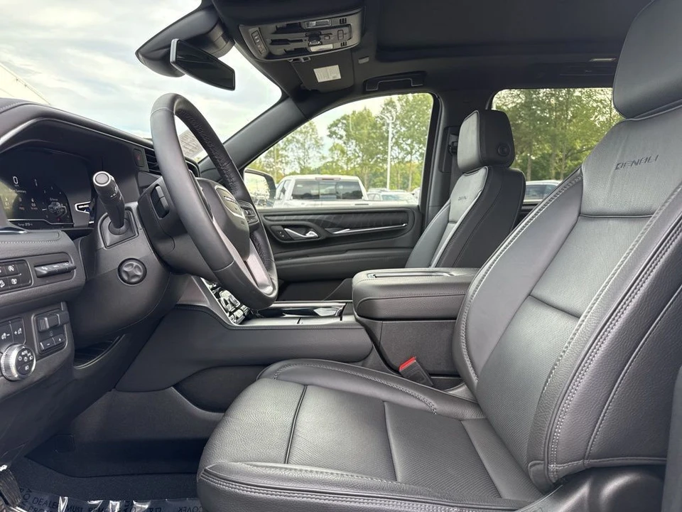 2024 GMC Yukon 5th Gen - Image 9 of 21