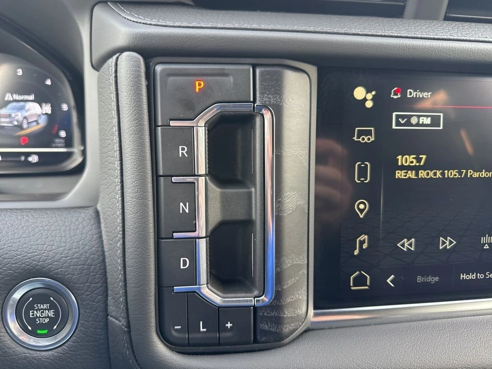 2024 GMC Yukon 5th Gen - Image 18 of 21