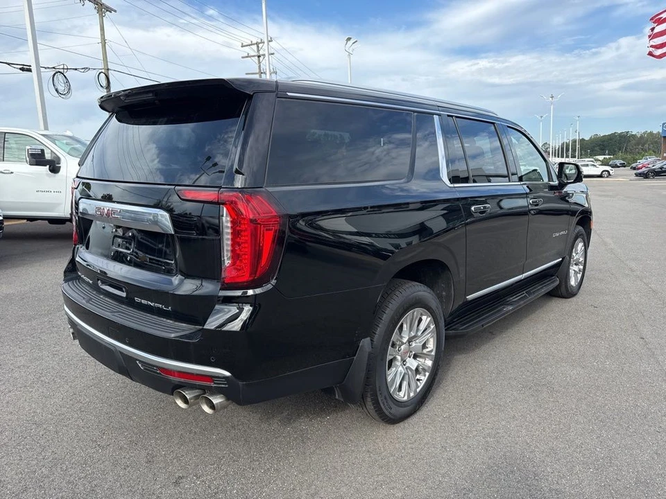 2024 GMC Yukon 5th Gen - Image 5 of 12