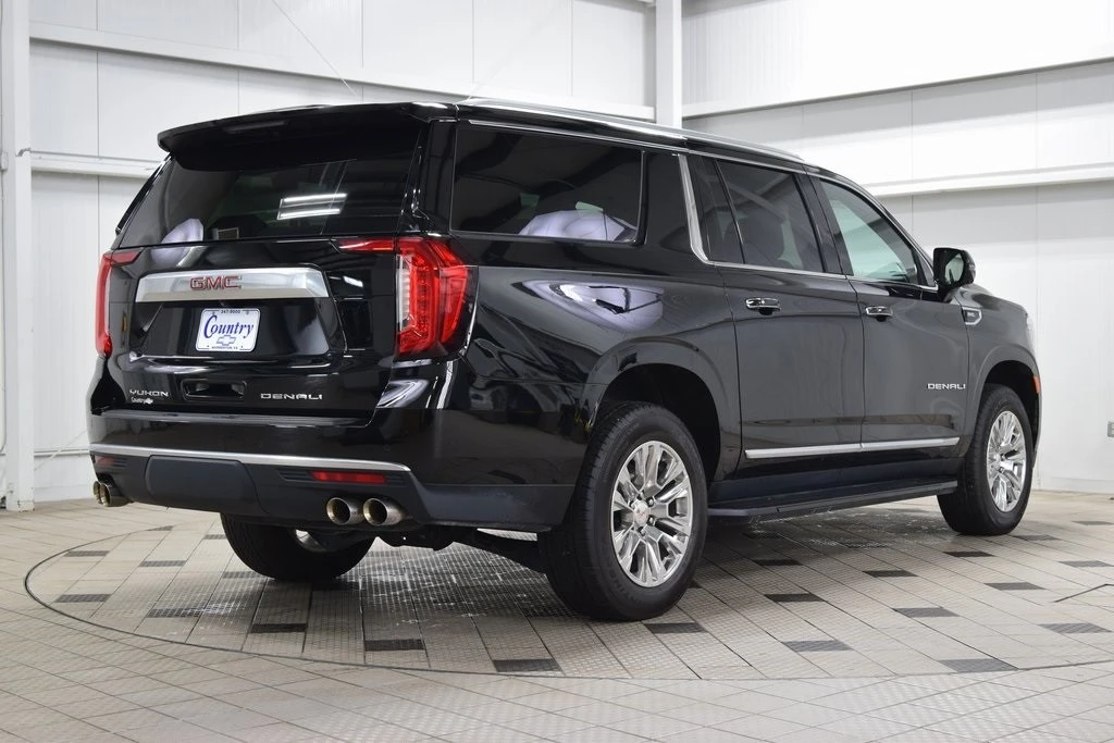 2024 GMC Yukon 5th Gen - Image 8 of 12