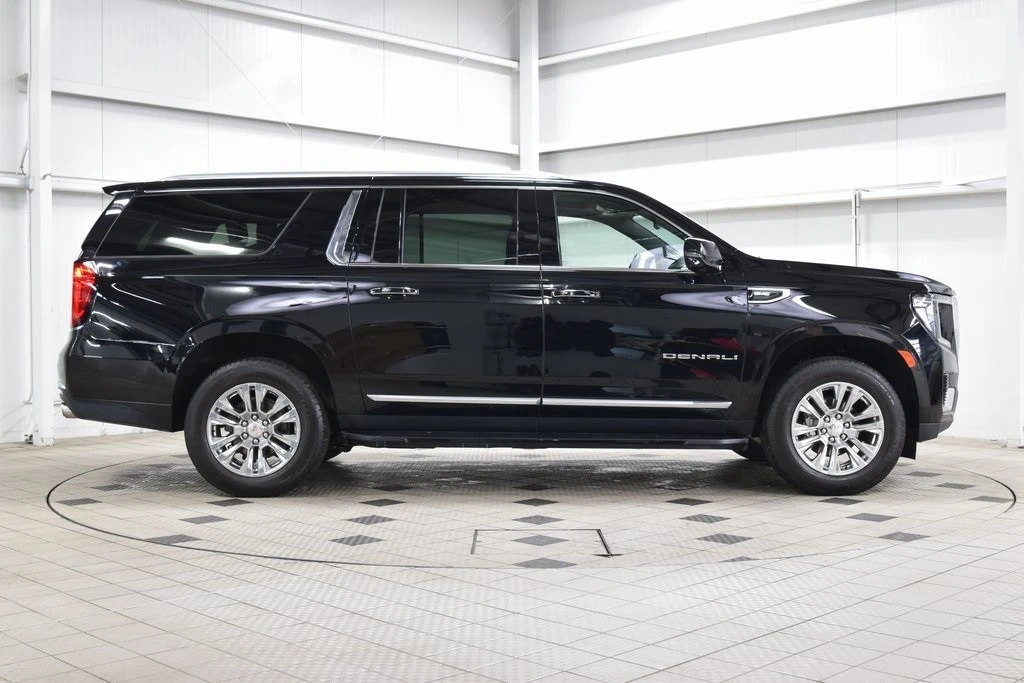 2024 GMC Yukon 5th Gen - Image 9 of 12