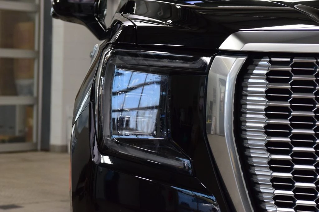 2024 GMC Yukon 5th Gen - Image 12 of 21