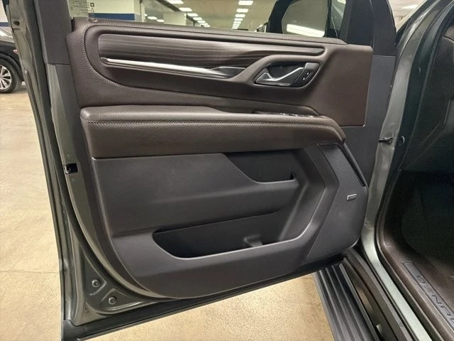 2024 GMC Yukon 5th Gen - Image 10 of 10