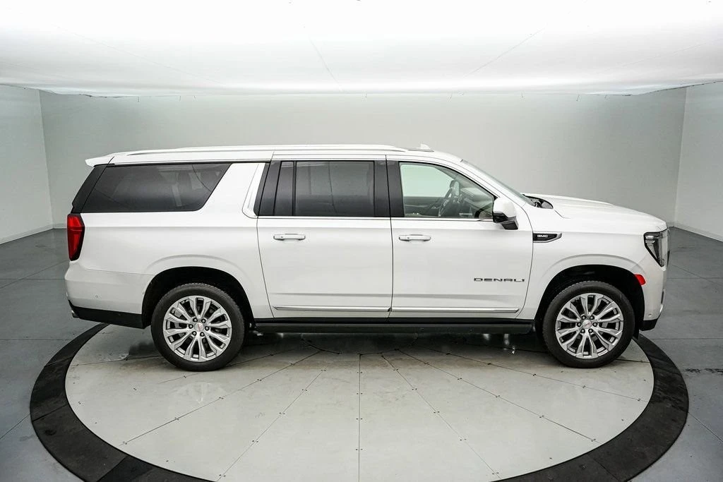 2024 GMC Yukon 5th Gen - Image 4 of 21