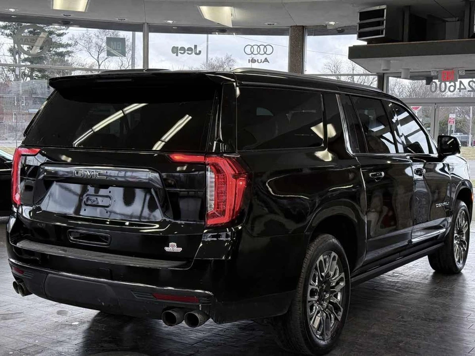 2024 GMC Yukon 5th Gen - Image 9 of 21