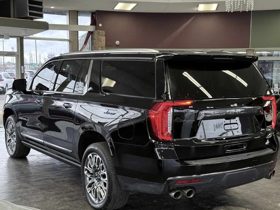 2024 GMC Yukon 5th Gen - Image 11 of 21