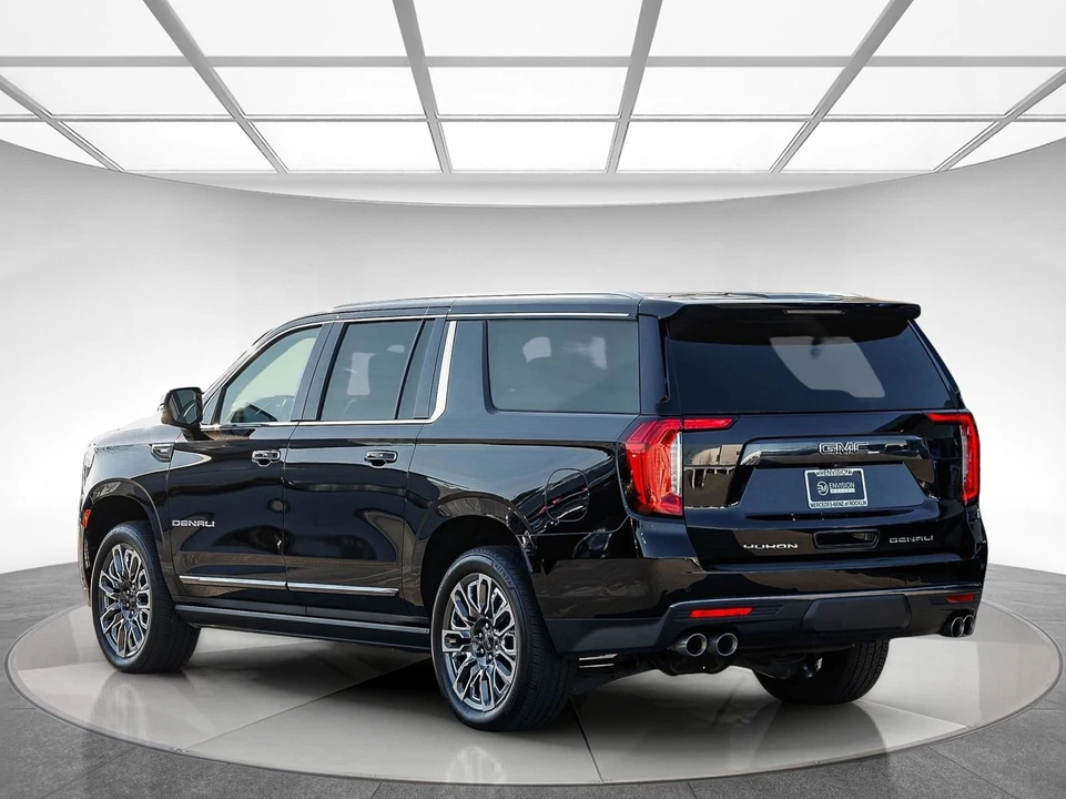 2024 GMC Yukon 5th Gen - Image 2 of 21