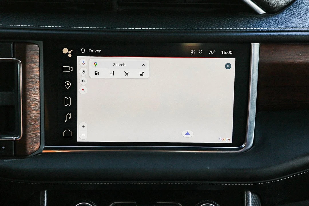 2024 GMC Yukon 5th Gen - Image 12 of 21