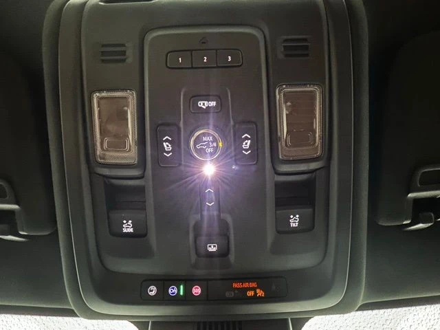 2024 GMC Yukon 5th Gen - Image 11 of 12