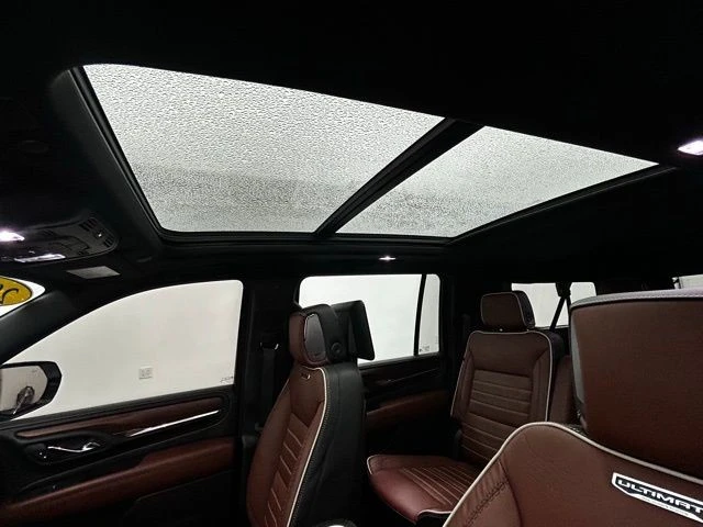 2024 GMC Yukon 5th Gen - Image 10 of 12
