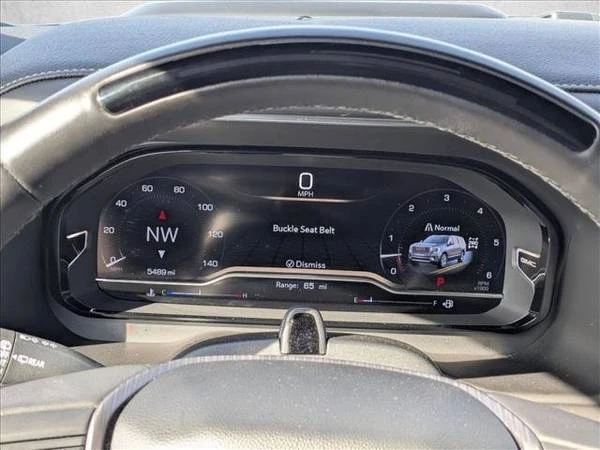2024 GMC Yukon 5th Gen - Image 11 of 21