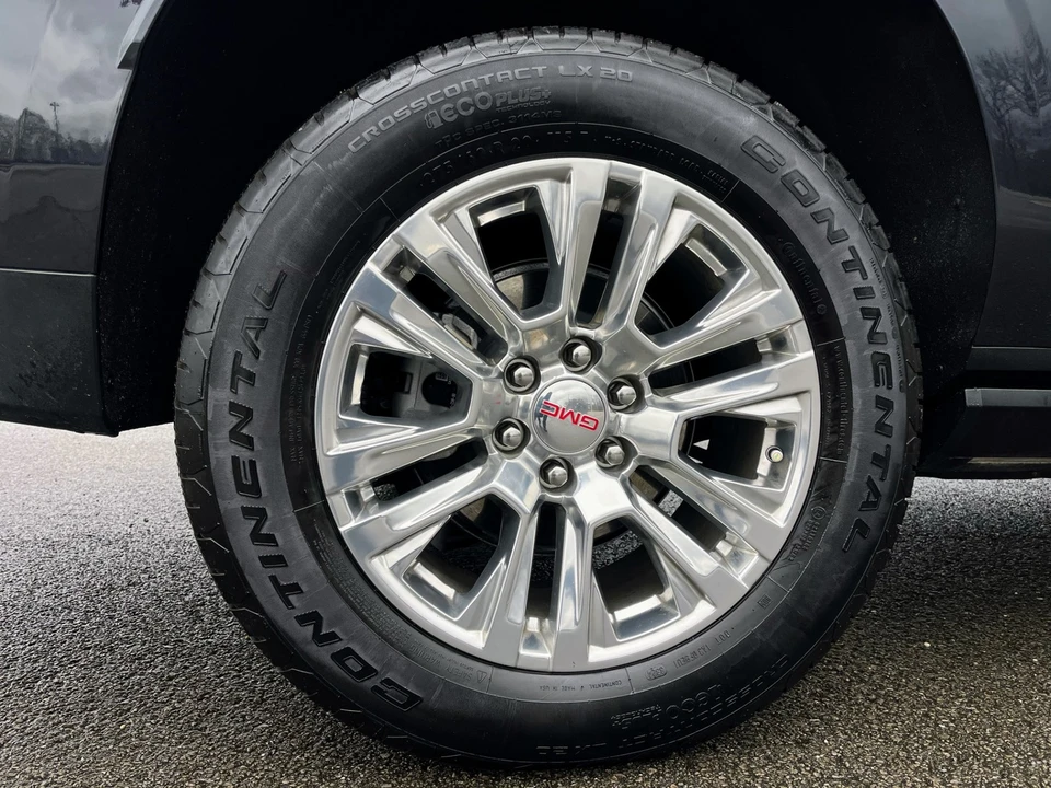 2024 GMC Yukon 5th Gen - Image 20 of 21