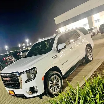 2024 GMC Yukon XL SLE Sport Utility 4D