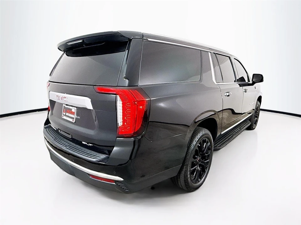 2024 GMC Yukon 5th Gen - Image 15 of 17
