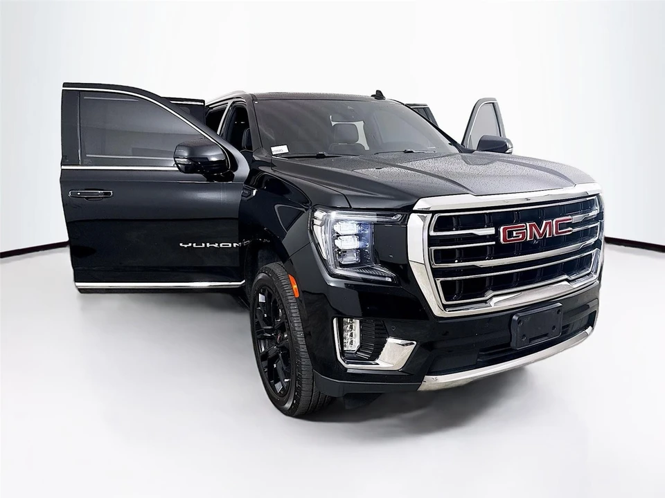 2024 GMC Yukon 5th Gen - Image 16 of 17