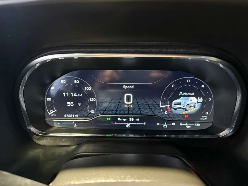 2024 GMC Yukon 5th Gen - Image 15 of 21