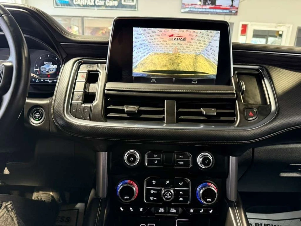 2024 GMC Yukon 5th Gen - Image 18 of 21