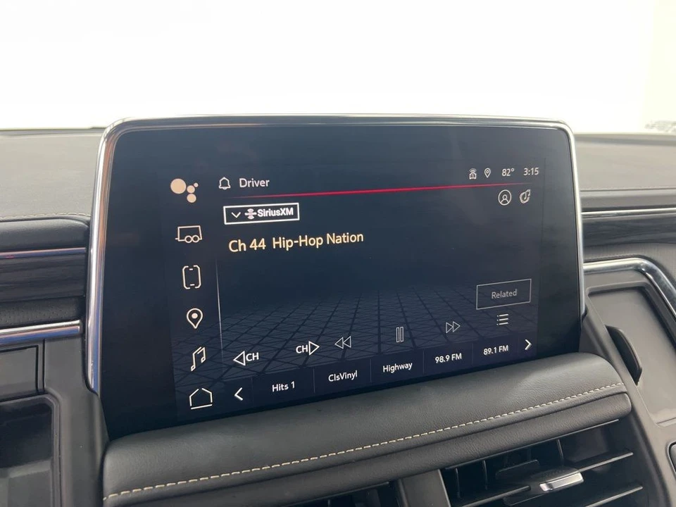 2024 GMC Yukon 5th Gen - Image 12 of 31