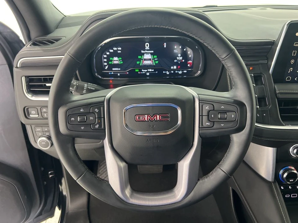 2024 GMC Yukon 5th Gen - Image 10 of 31