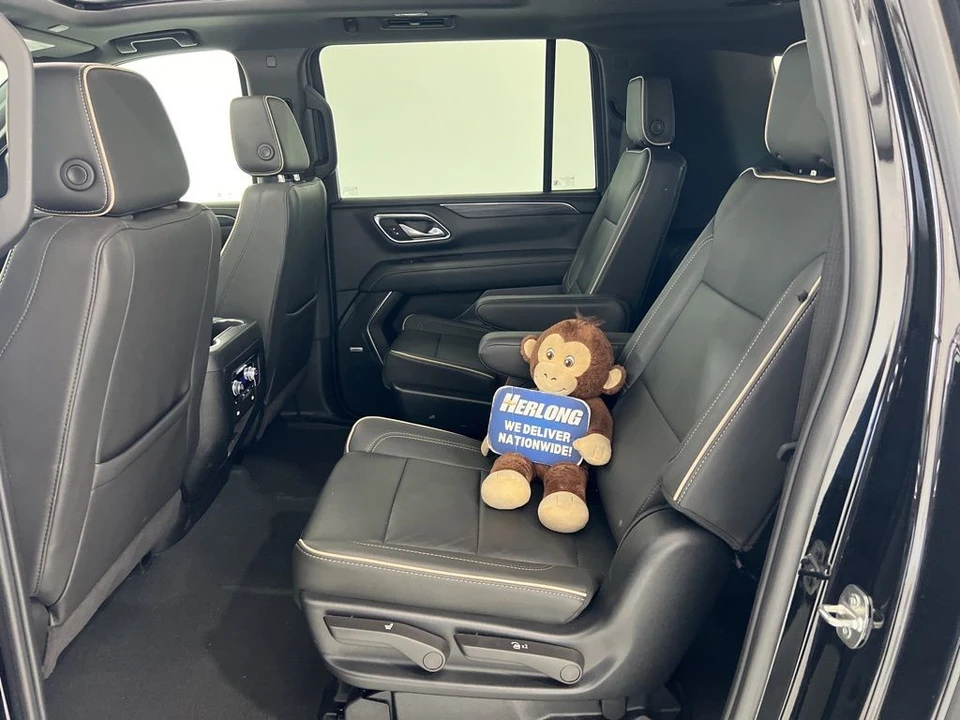 2024 GMC Yukon 5th Gen - Image 22 of 31