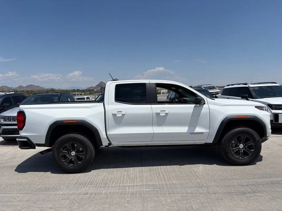 2024 GMC Canyon - Image 2 of 11