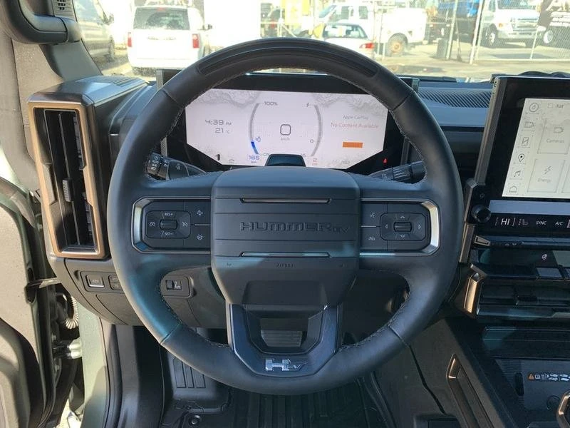 2024 GMC Hummer EV - Image 10 of 20