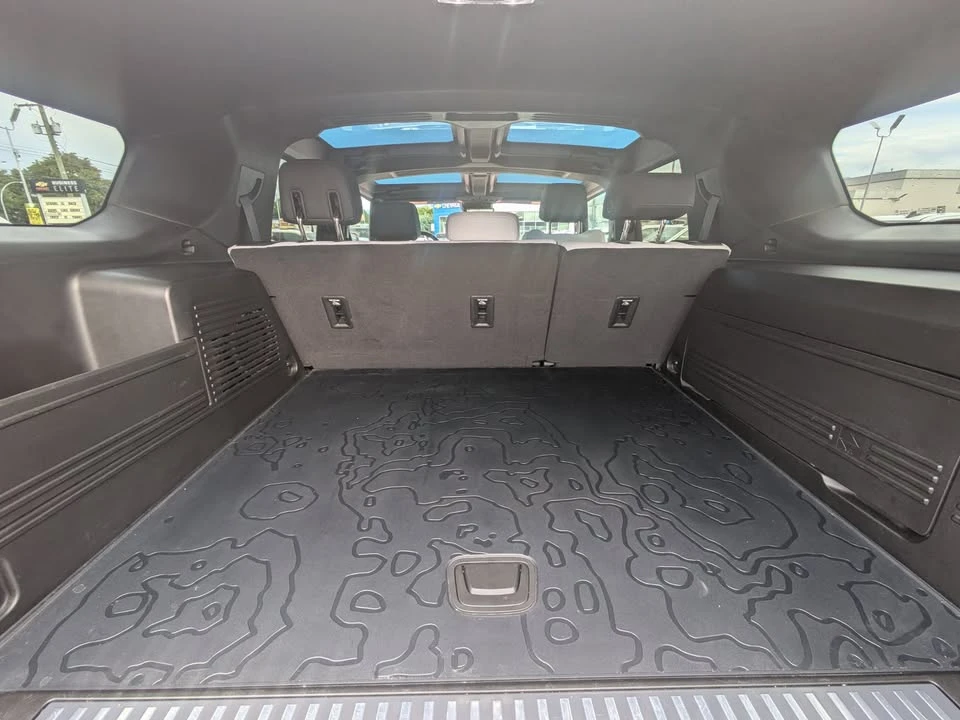 2024 GMC Hummer EV - Image 8 of 15
