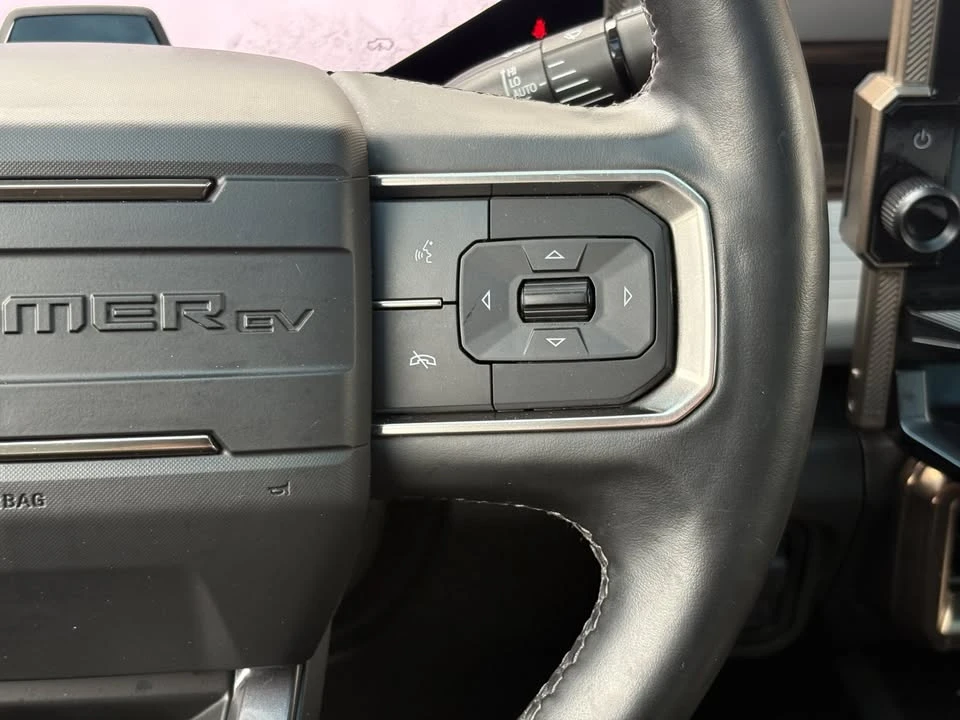 2024 GMC Hummer EV - Image 9 of 9