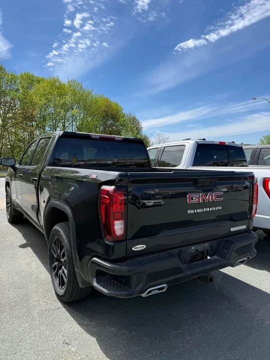 2024 GMC Sierra 5th Gen - Image 4 of 11