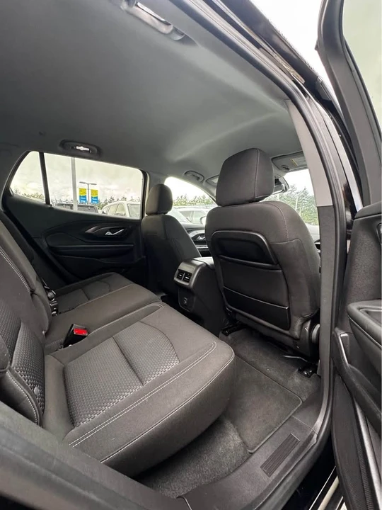 2024 GMC Terrain - Image 6 of 7