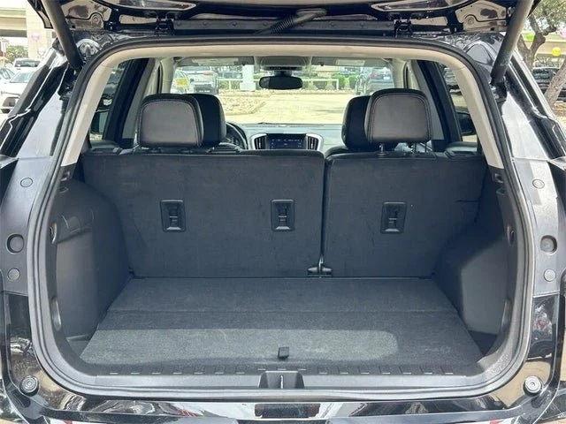 2024 GMC Terrain - Image 12 of 20