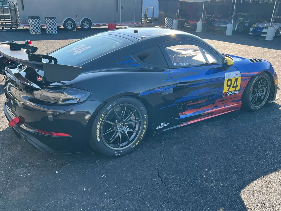 2024 Porsche 718 Cayman GT4 RS Clubsport - Image 8 of 24