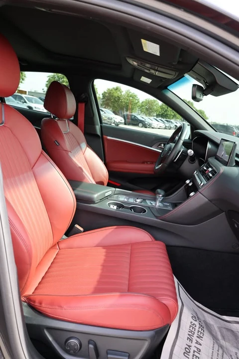 2024 Genesis G70 - Image 14 of 20