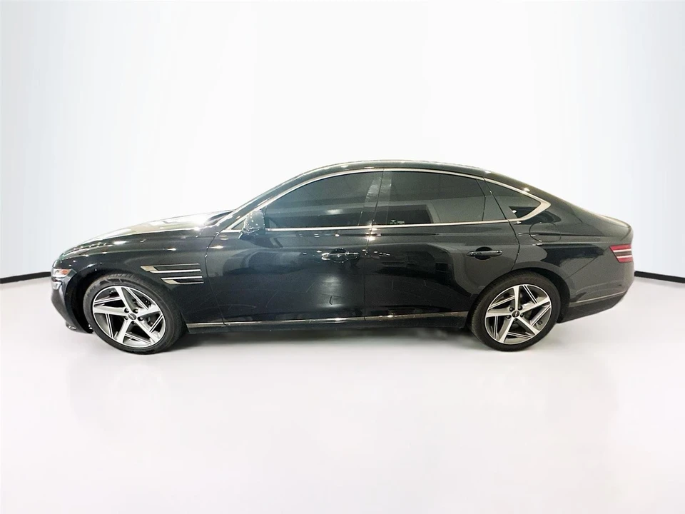 2024 Genesis G80 - Image 2 of 13