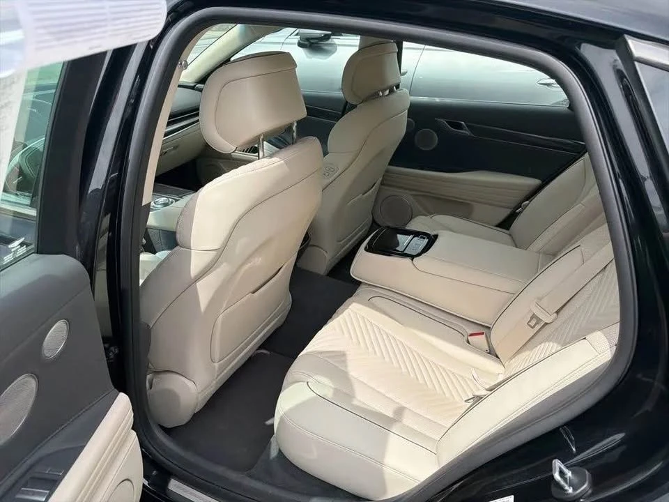 2024 Genesis G80 - Image 5 of 5
