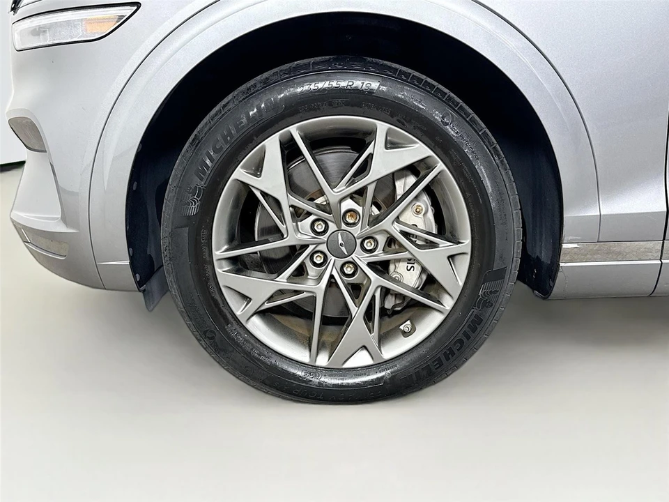 2024 Genesis GV70 - Image 12 of 13