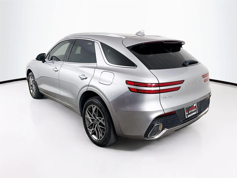 2024 Genesis GV70 - Image 5 of 13