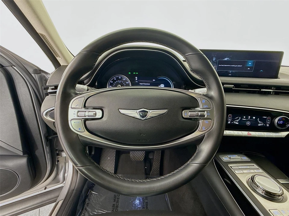 2024 Genesis GV70 - Image 11 of 21
