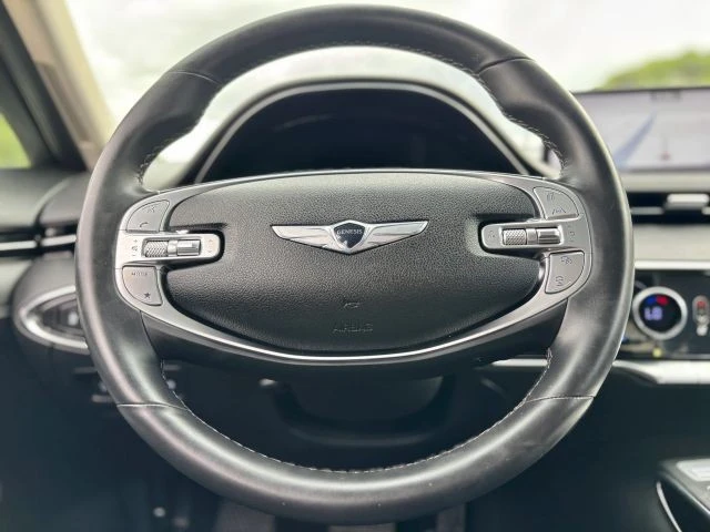 2024 Genesis GV70 - Image 12 of 21