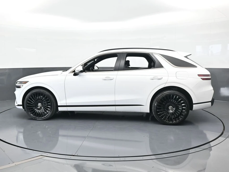 2024 Genesis GV70 - Image 3 of 12