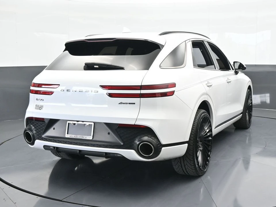 2024 Genesis GV70 - Image 5 of 12