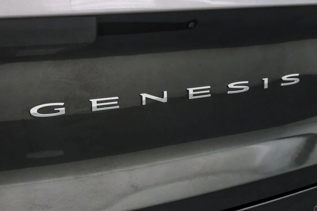 2024 Genesis GV80 - Image 13 of 21