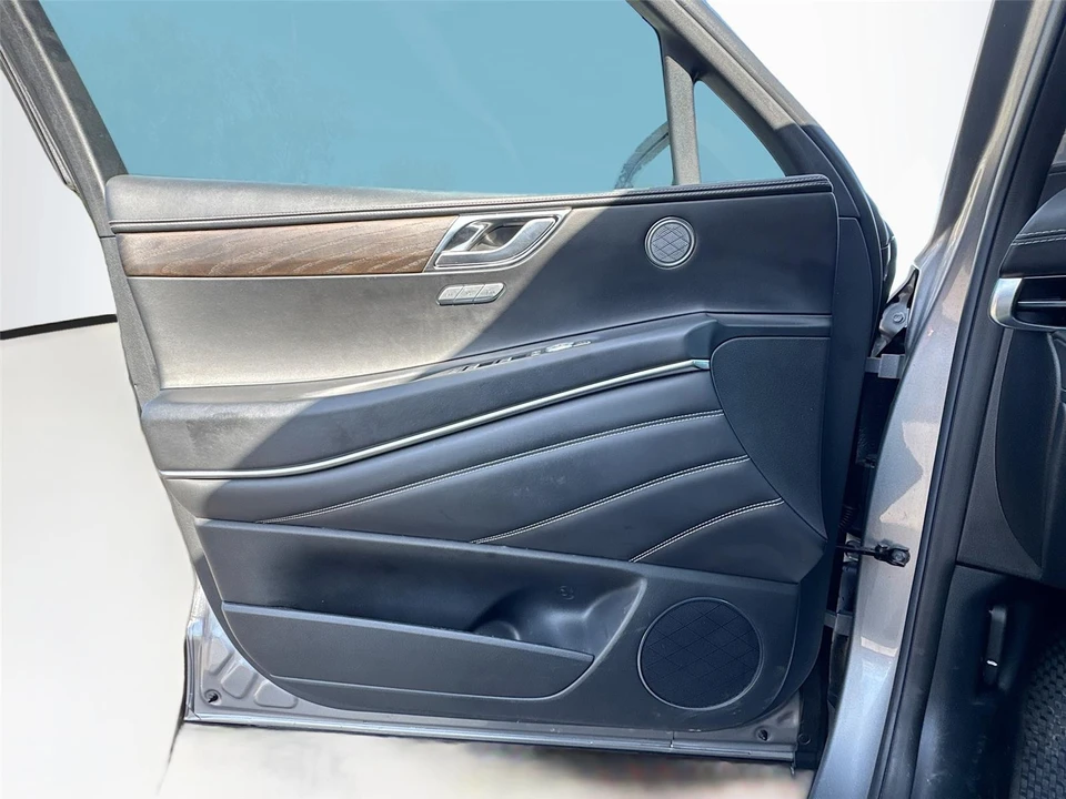 2024 Genesis GV80 - Image 6 of 15