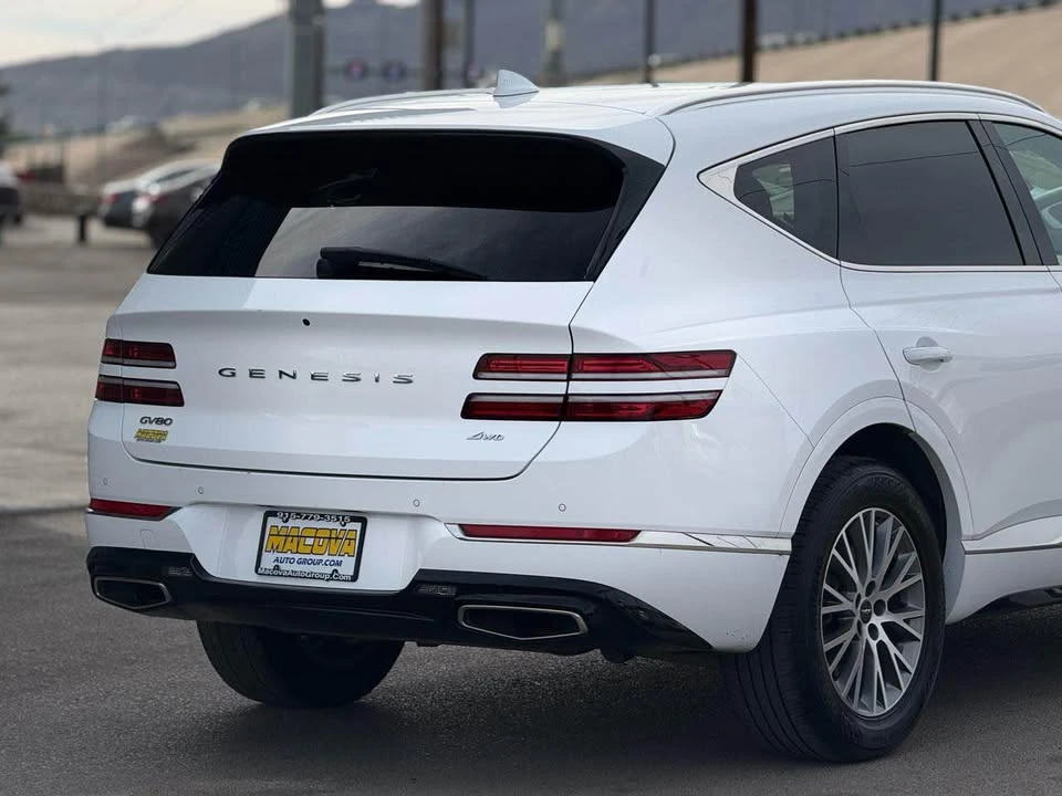 2024 Genesis GV80 - Image 8 of 15
