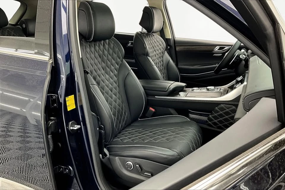 2024 Genesis GV80 - Image 6 of 14