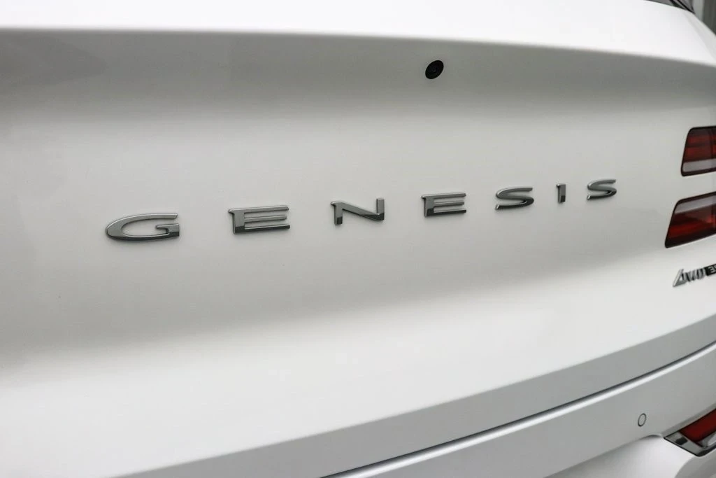 2024 Genesis GV80 - Image 15 of 21
