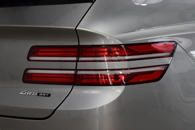 2024 Genesis GV80 - Image 18 of 21