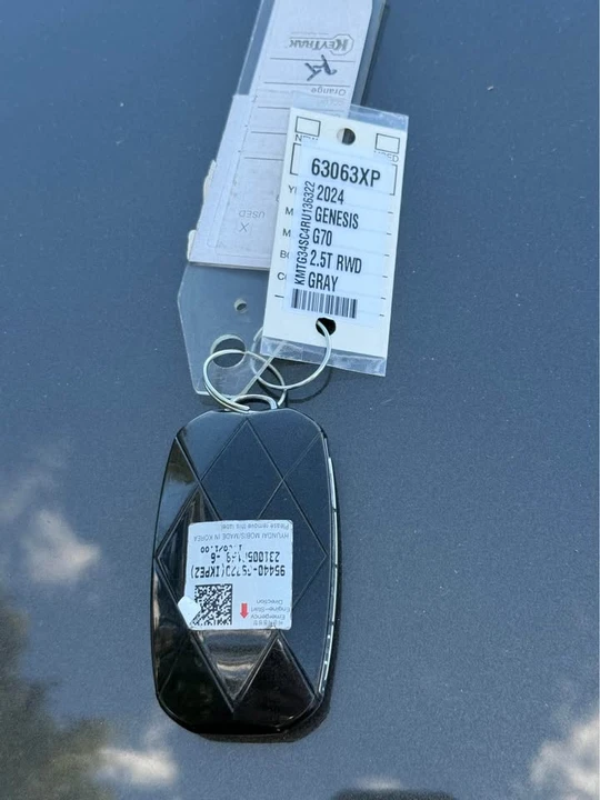 2024 Genesis G70 - Image 14 of 14